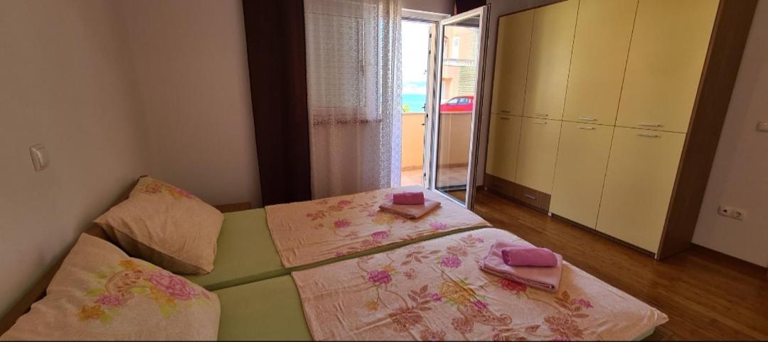 Apartmani Gizela Seget Donji Bilik gambar